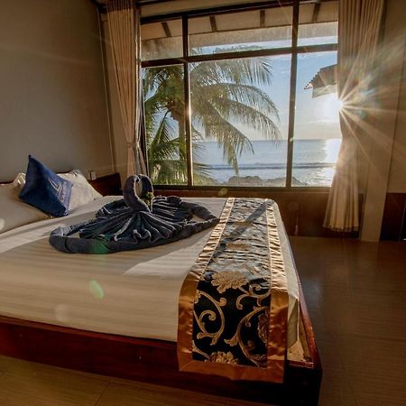 Lagoon Ngapali Beach Lodge Екстериор снимка