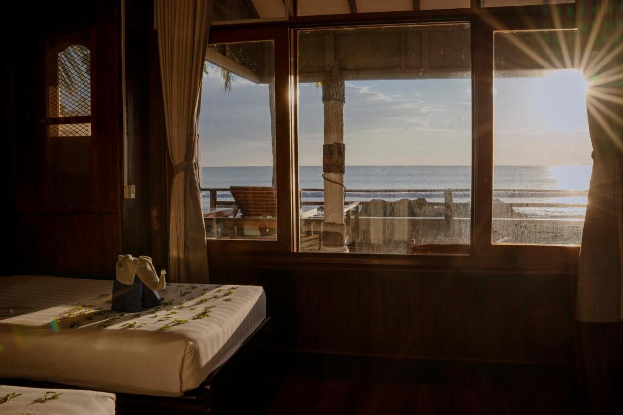 Lagoon Ngapali Beach Lodge Екстериор снимка